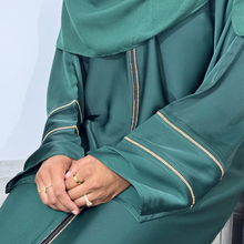 Amber Green Shiny Crepe Abaya